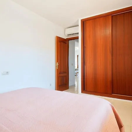 Eden Radiant Retreat Apartment *
